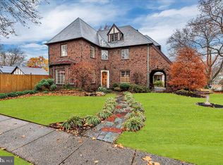 817 Lincoln Ave, Palmyra, NJ 08065