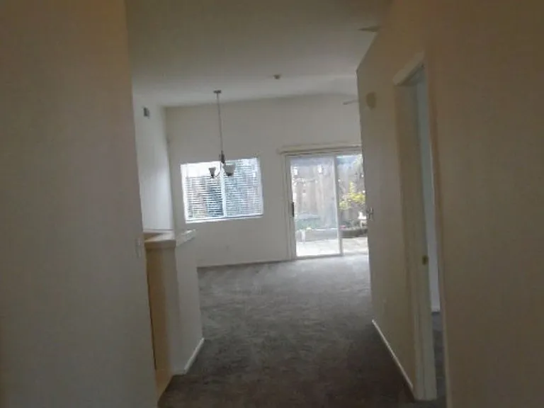 2378 Roualt St — Photo 14