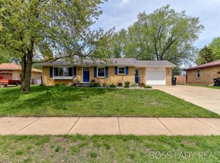 4455 Restmor St SW, Grandville, MI 49418
