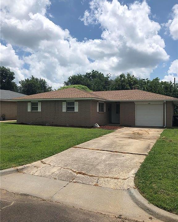 1st image of 108 Thompson Dr