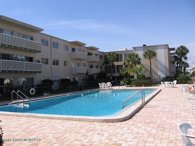 1st image of 223 Columbia Dr APT 302