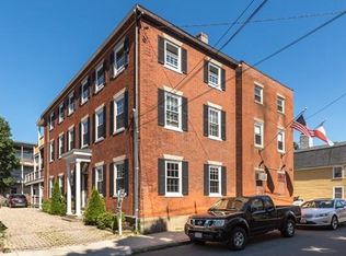 7 Daniels St #3, Salem, MA 01970