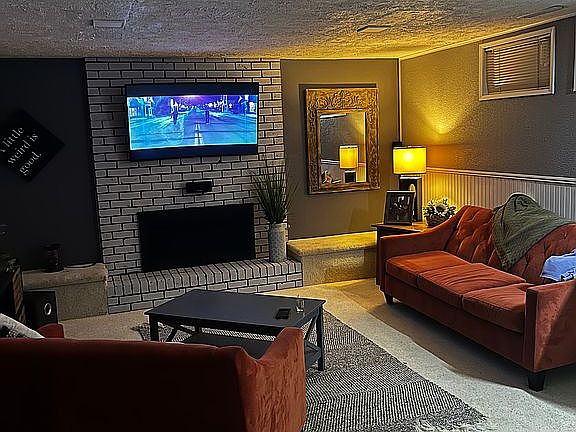 Second living room