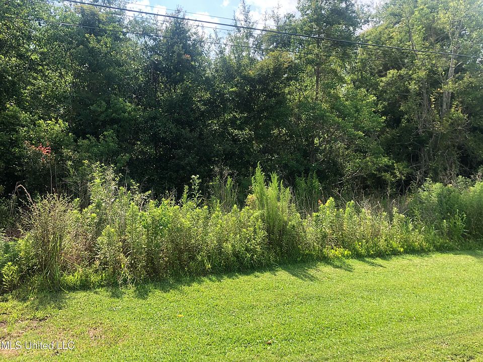 1st image of 1009 Pontiac Dr #5-8