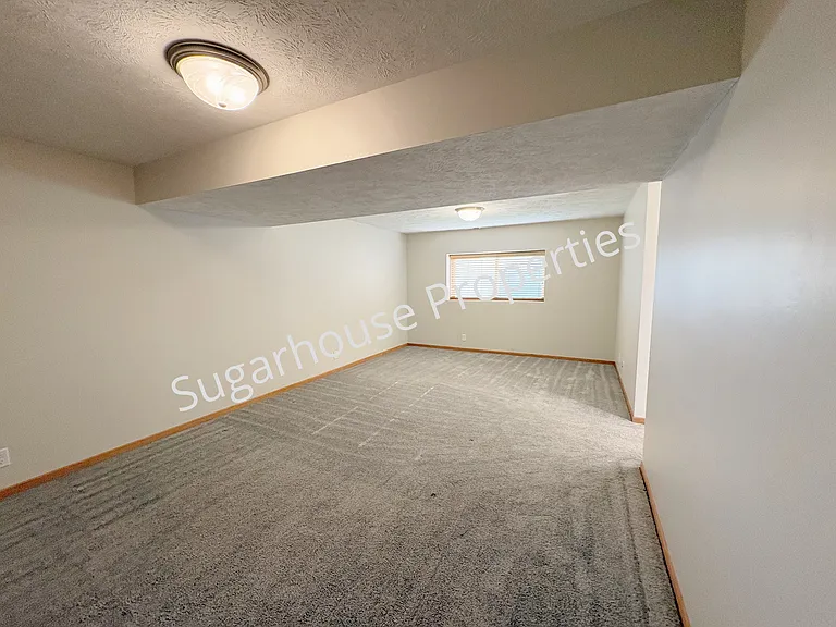 1721 SW 27th St — Photo 18