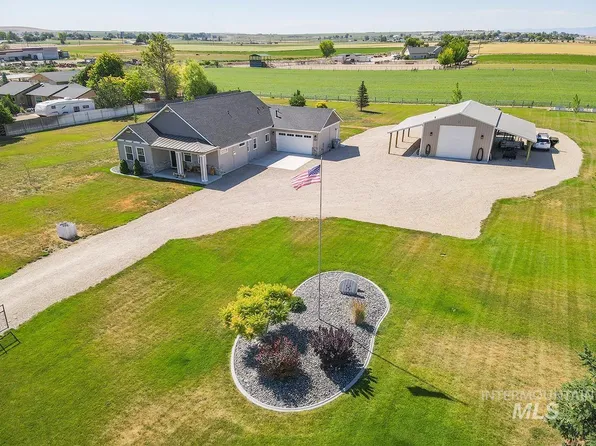 7417 Bennett Rd, Nampa, ID 83686