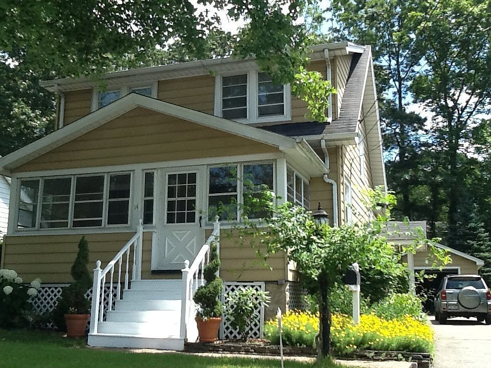 1st image of 14 Hazelwood Ave