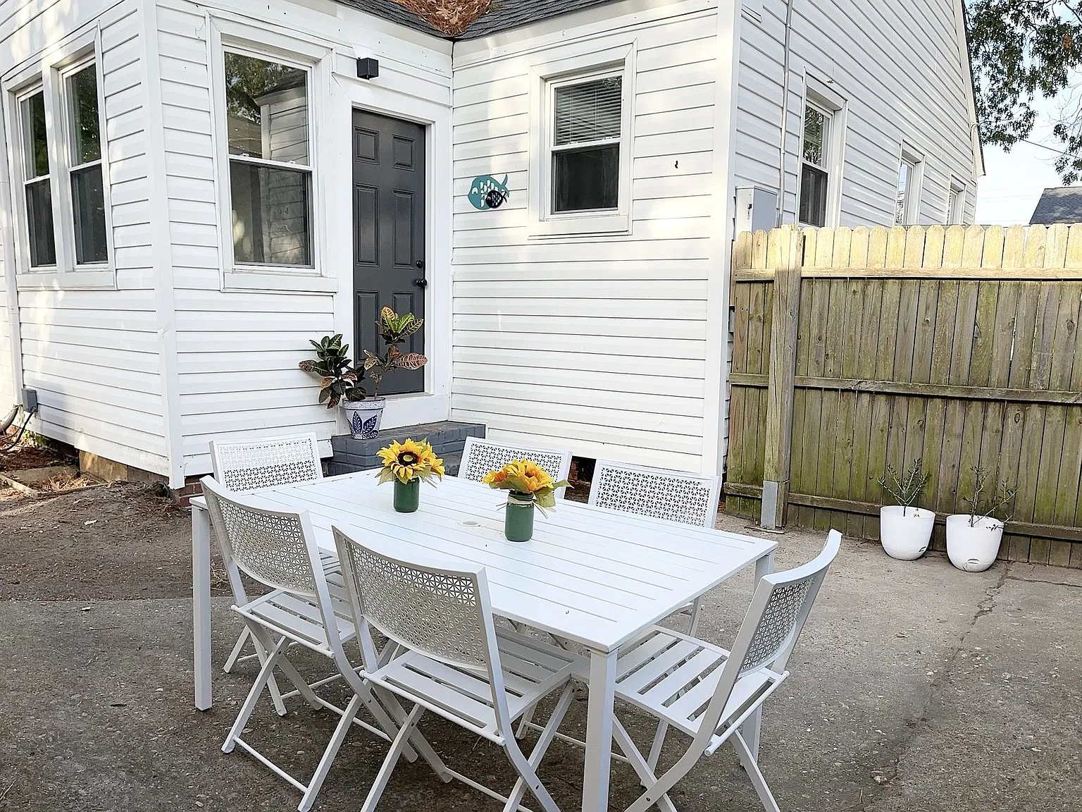 2 bed, 684 sqft, $1,999 — Photo 4