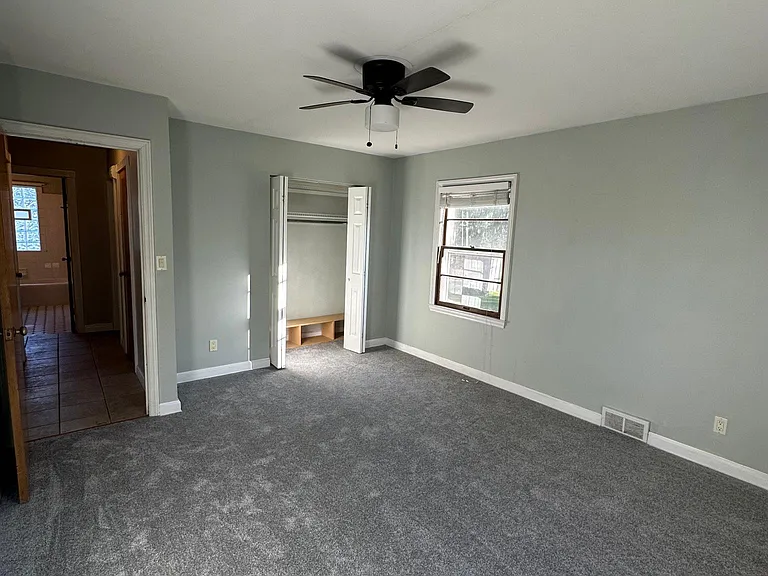 N56W5579 Sunnyside Ln — Photo 10