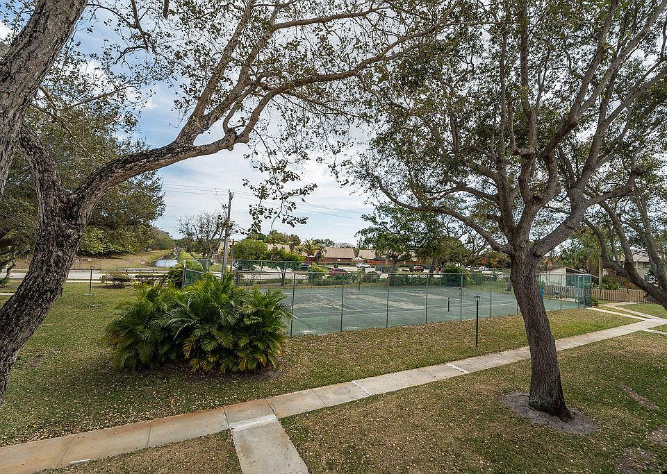 1st image of 3402 E Gardens East Drive #7b