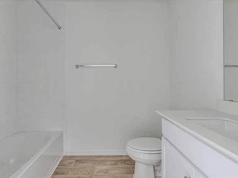 173 Balmorehea St — Photo 23