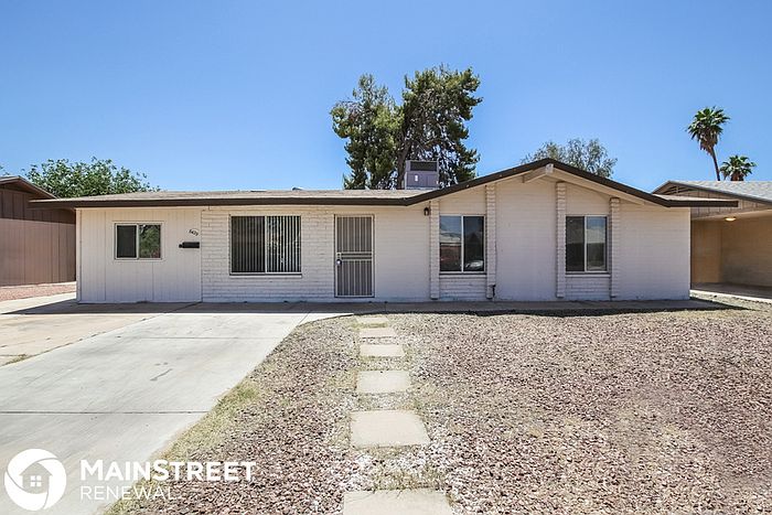 1st image of 8429 W Heatherbrae Dr