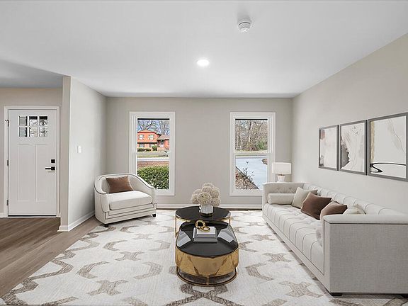 5th image of 7408 Fox Rd