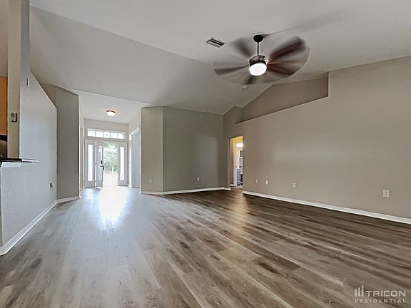 2nd image of 2658 N Salford Blvd