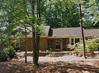 1905 Kello Dr, Greensboro, NC 27455