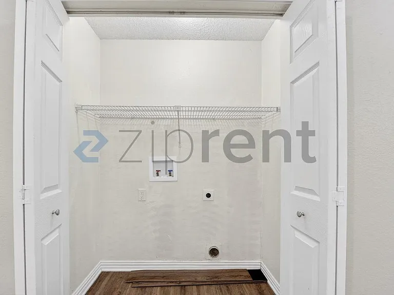 6117 Ivy Glen Dr — Photo 28