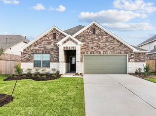 410 Ridge Palm Rd, Magnolia, TX 77354
