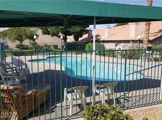 305 Caracas Dr, Las Vegas, NV 89145