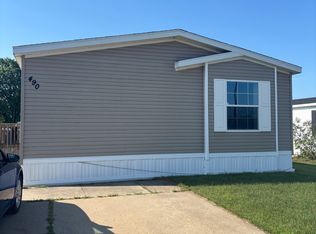 490 Tanglewood Dr #84, Middleville, MI 49333