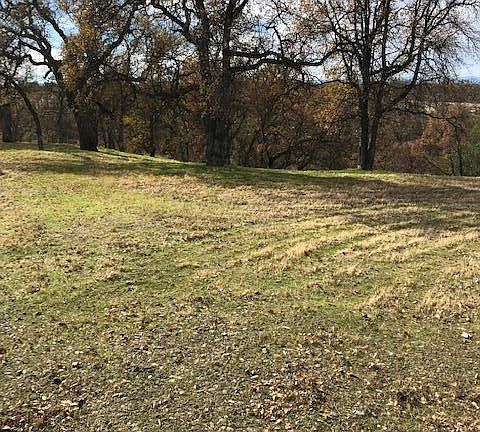 3rd image of 21947 Stoney Creek Pl