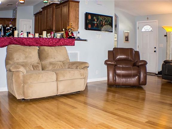 4th image of 13251 Plum Lake Cir