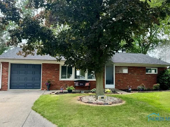 305 Degroff Ave, Archbold, OH 43502