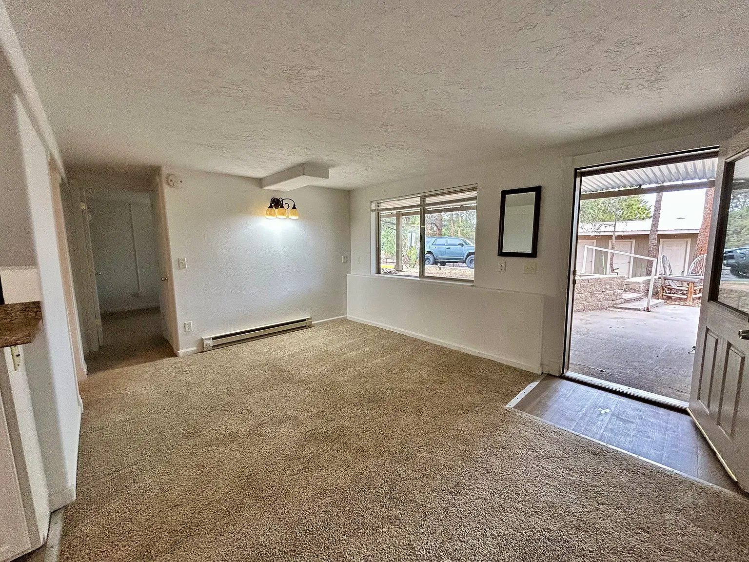 2 bed, 652 sqft, $1,500 — Photo 3