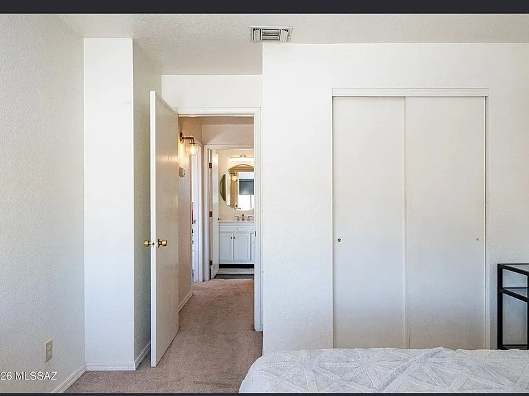 2417 N Palo Hacha Dr — Photo 30