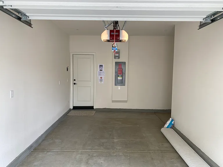 12336 Blue Sky Ct — Photo 14