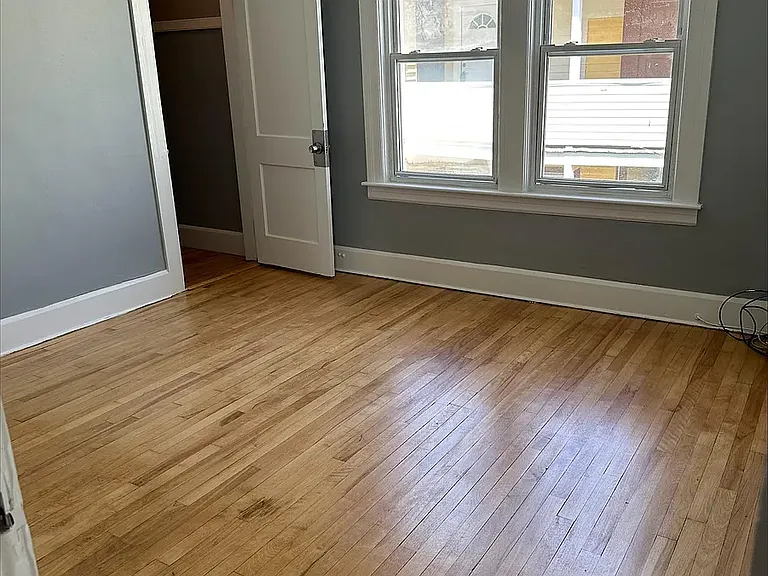 31 Granby Rd #3 — Photo 7