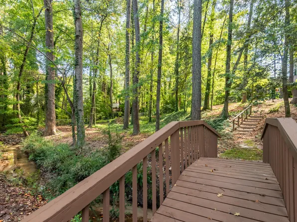 3410 Oates Dr #8, Raleigh, NC 27604