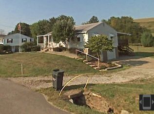 99 Pleasant Ridge Rd, Marietta, OH 45750