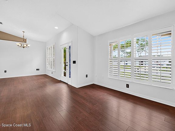 5th image of 2933 Tishman Rd SE