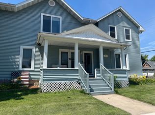 160 E Huron St, Omro, WI 54963