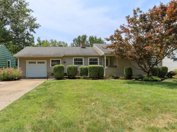 507 Hessel Blvd, Champaign, IL 61820