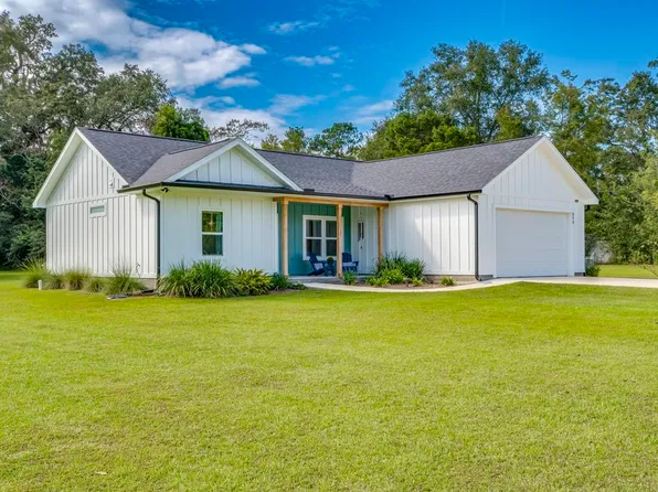 898 Circle Dr, Havana, FL 32333