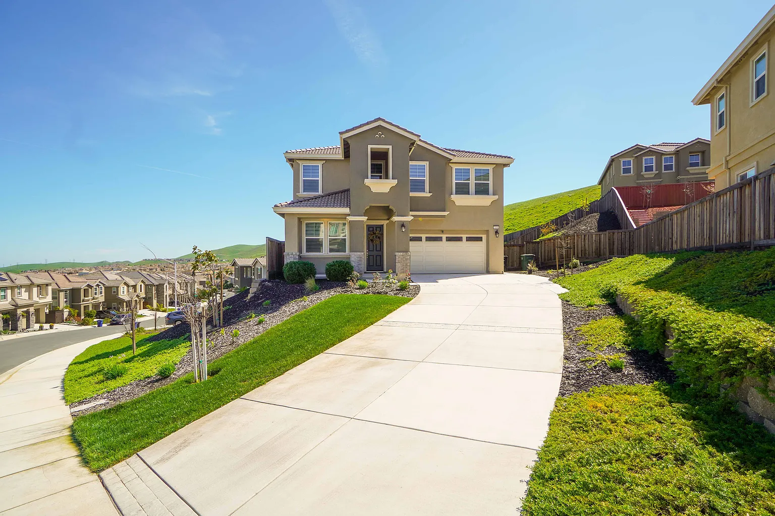 3150 Cortina Dr photo 1