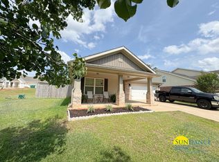 5418 E Brook Dr, Crestview, FL 32539