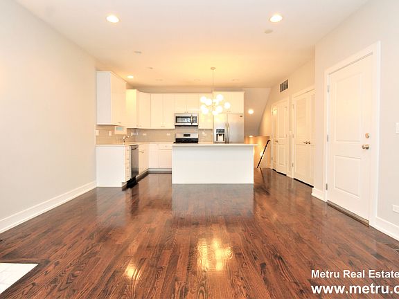 5th image of 2412 W Cortland St APT 3W