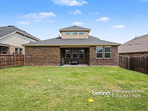 5th image of 615 Auburn Forest Dr