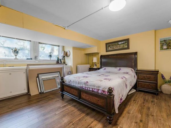6 bedroom rental in Vancouver — photo 28