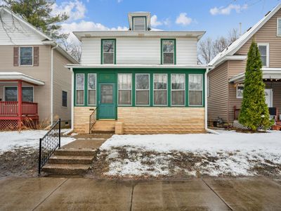913 Sherburne Ave, Saint Paul, MN, 55104
