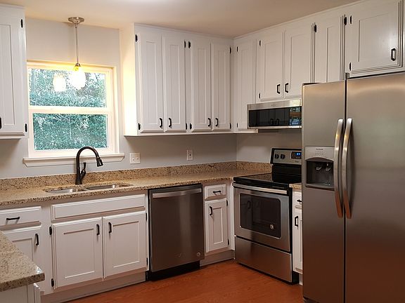 3rd image of 3560 Dogwood Valley Trl
