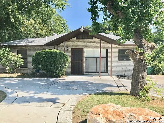 3rd image of 1106 Thorain Blvd