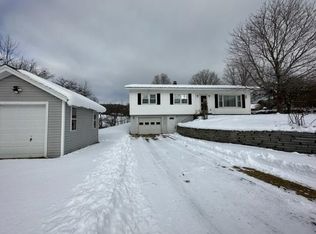 363 Topsham Corinth Rd, Topsham, VT 05076