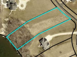 1015 Harbor Ridge Ct, Nashua, IA 50658