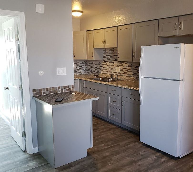 2nd image of 11122 Claremont Ave NE APT 22