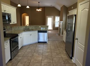 728 Briarcliff Pl, Prattville, AL 36066