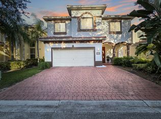 1272 Rose Gate Blvd, Riviera Beach, FL 33404