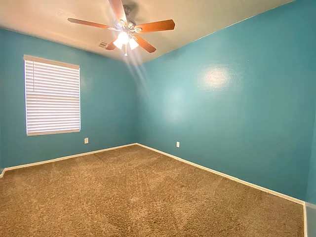 11624 N 151st Ln — Photo 31
